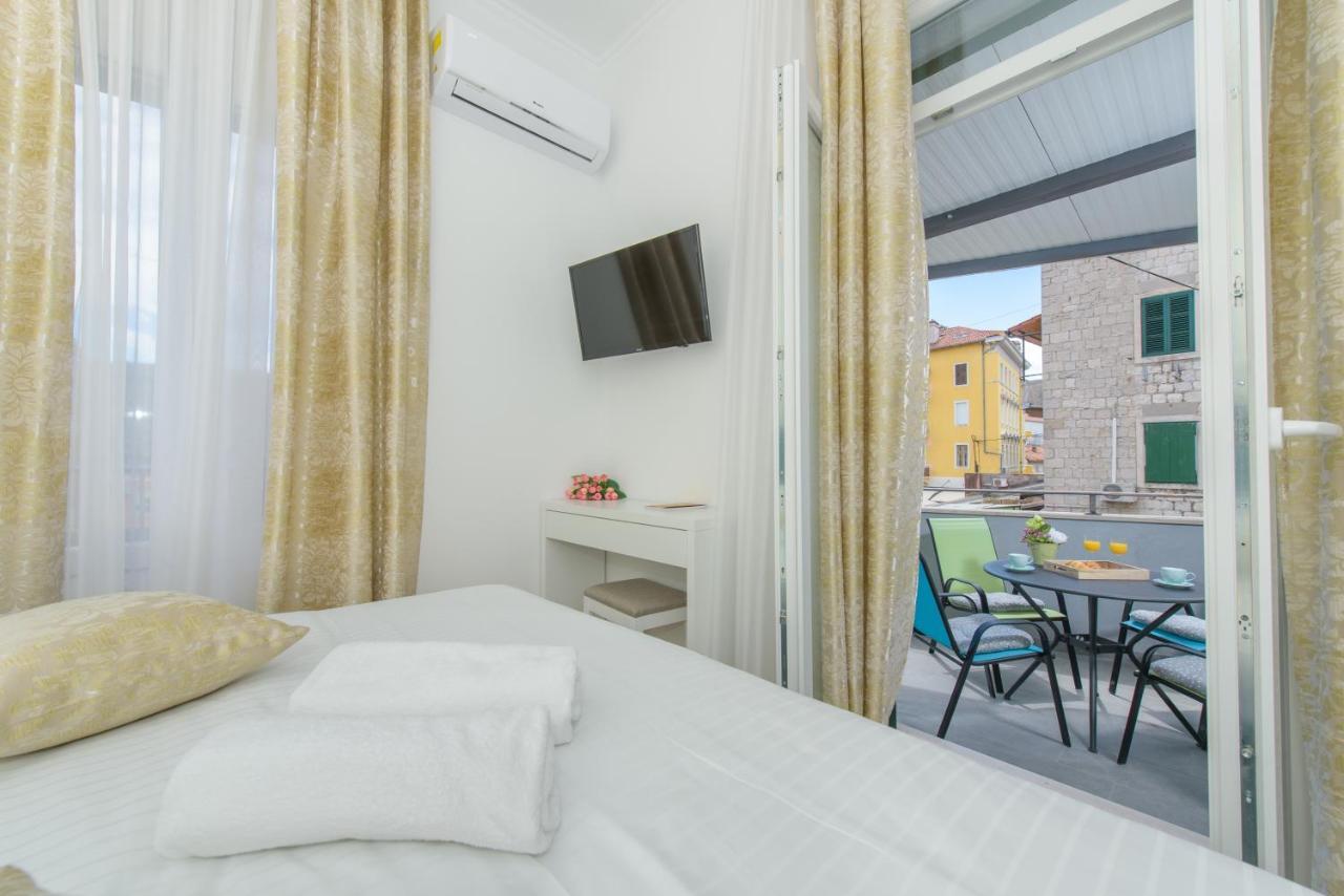 Arcus Apartment With Beautiful Terrace Split Bagian luar foto